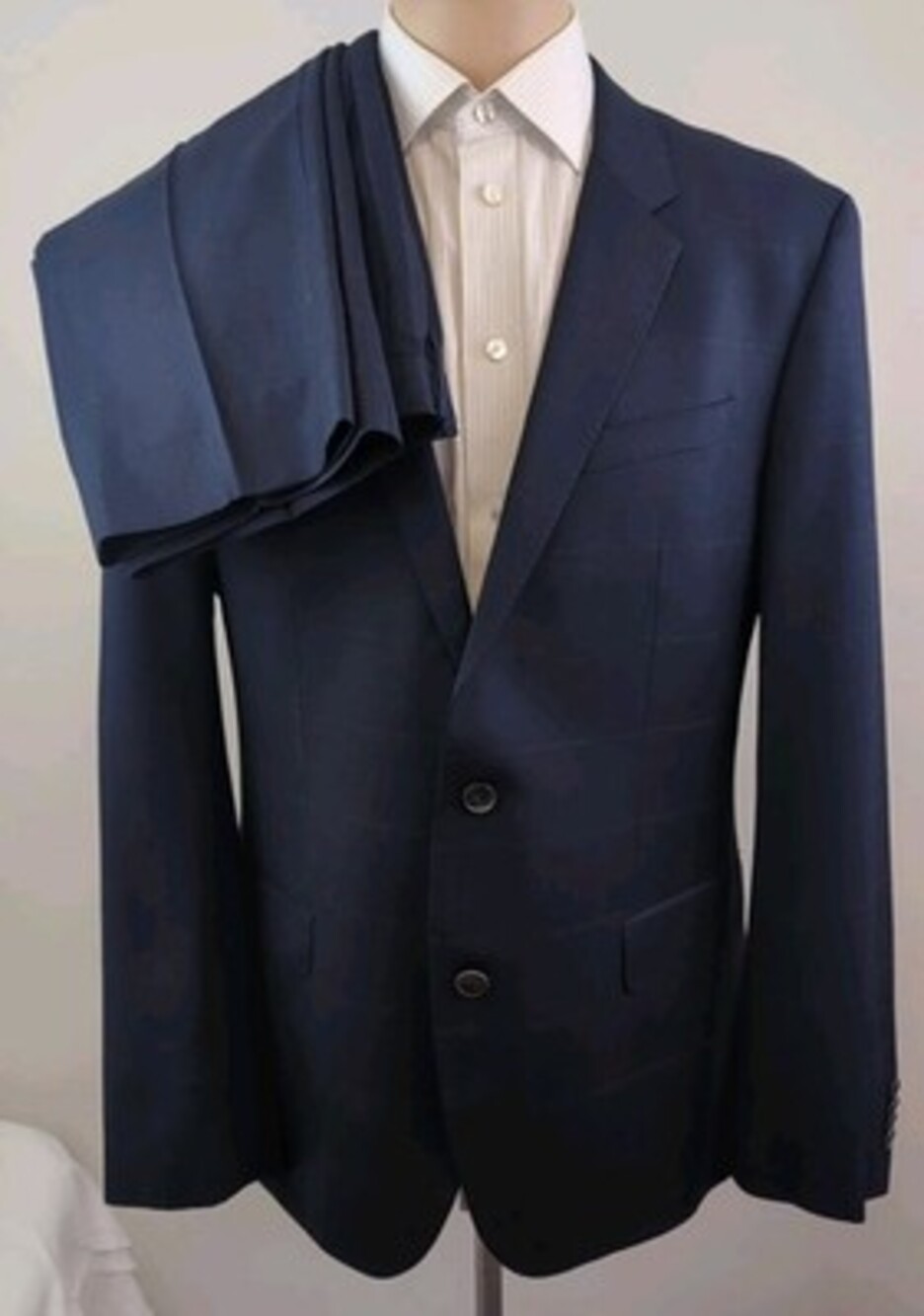 Hugo Boss Huge4/Genius3 Drago 110's Mens Navy Windowpane 2pcs Suit 42R-W36X30.5